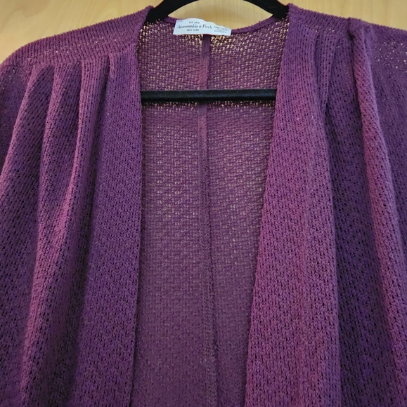 Long shrug-type Abercrombie & Fitch sweater - Picture 3 of 4